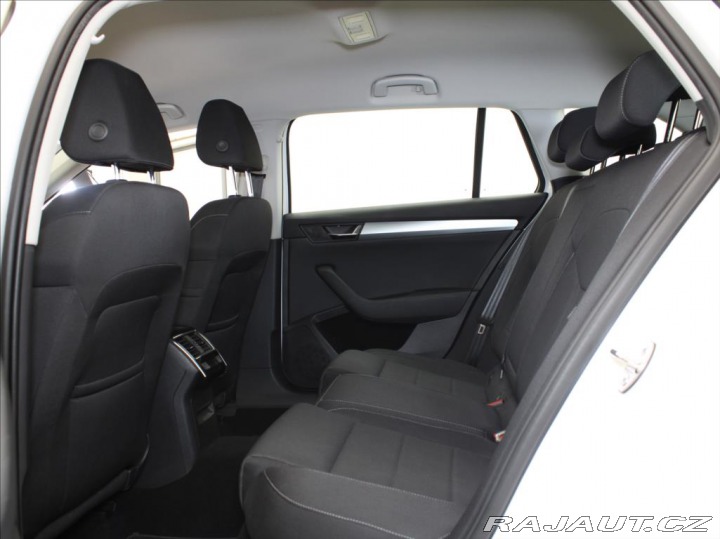 Škoda Superb 2,0 TDi 110kW Ambi+ 1.maj 2017
