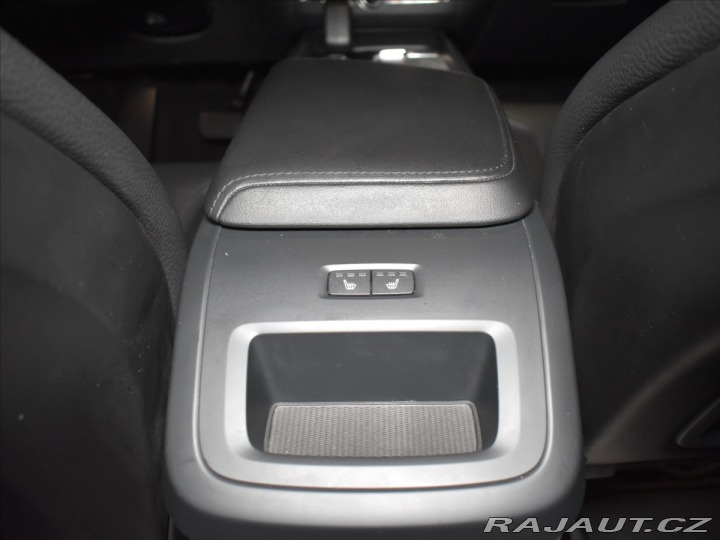 Volvo XC60 2,0 B4 AWD PLUS tažné,Bez 2023
