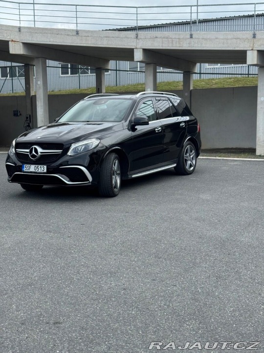 Mercedes-Benz GLE 3,5   350d 4MATIC + 2 dvě 2015