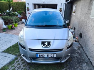 Peugeot 5008 1,6 r. výr 2010,nafta -