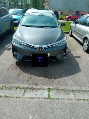 Toyota Corolla 1,6   benzín