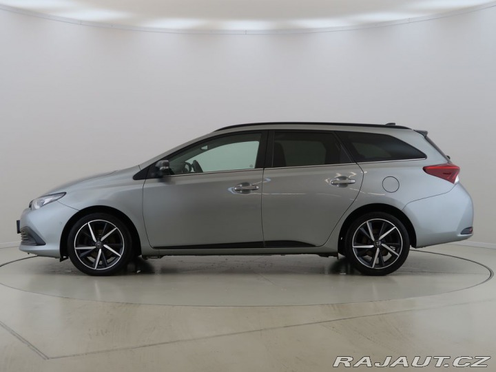 Toyota Auris 1.6Valvematic,97kW,CZ,Sel 2017