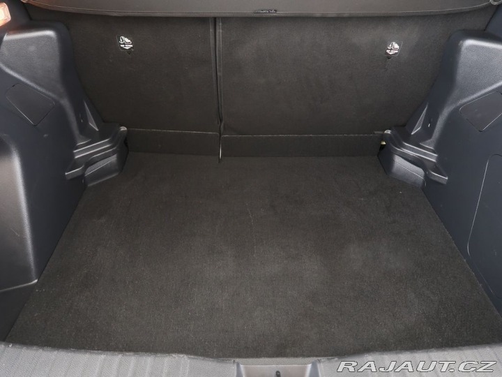 Toyota Yaris Cross 1.5,AT,CZ,1Maj,ComfortTec 2023