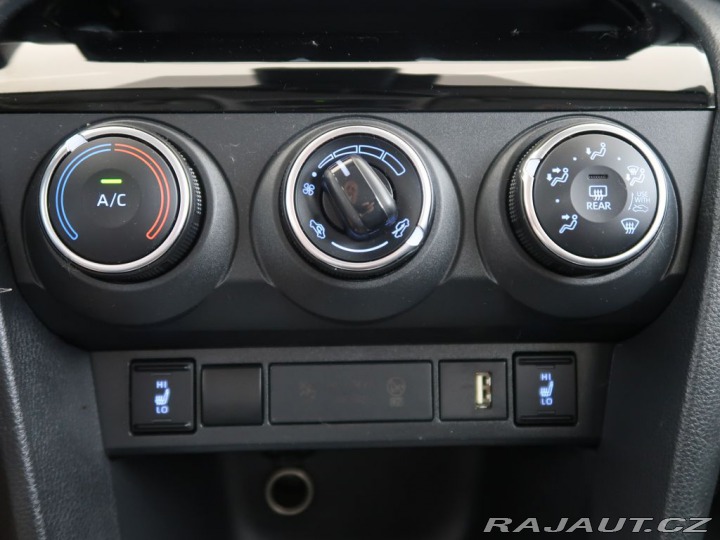 Toyota Yaris Cross 1.5,AT,CZ,1Maj,ComfortTec 2023