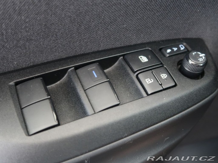 Toyota Yaris Cross 1.5,AT,CZ,1Maj,ComfortTec 2023