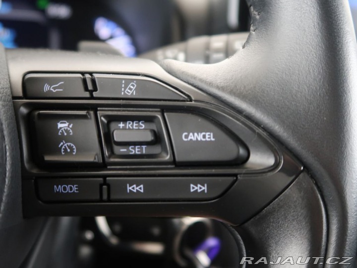 Toyota Yaris Cross 1.5,AT,CZ,1Maj,ComfortTec 2023
