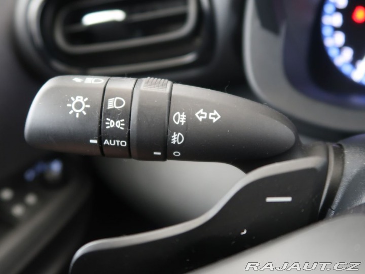 Toyota Yaris Cross 1.5,AT,CZ,1Maj,ComfortTec 2023