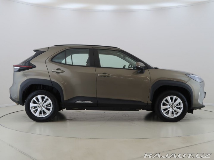 Toyota Yaris Cross 1.5,AT,CZ,1Maj,ComfortTec 2023