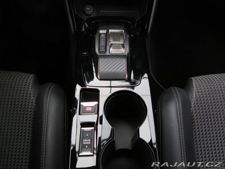 Peugeot 2008 1.2PureTech,96kW,GT,AT8,N 2022