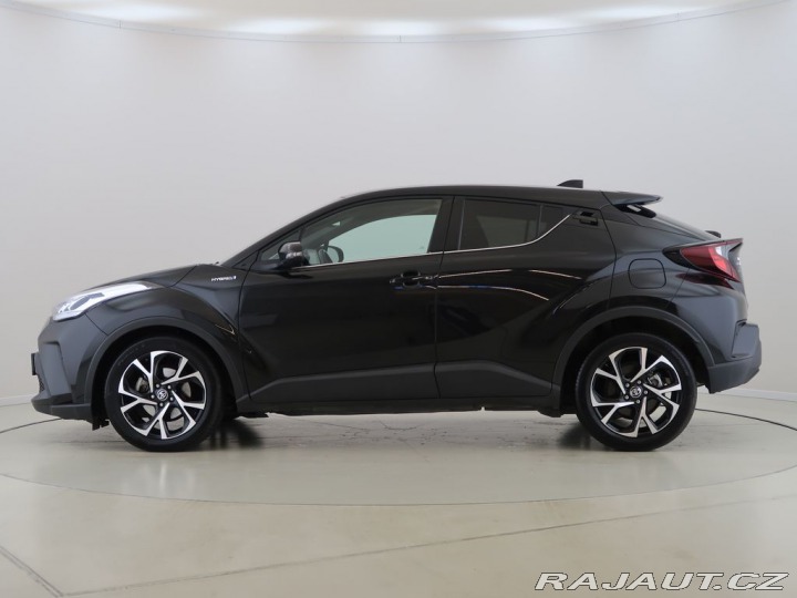 Toyota C-HR 1.8Hybrid,CZ,1Maj,Style 2021