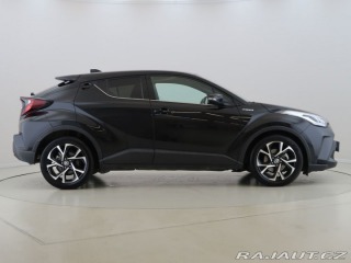 Toyota C-HR 1.8Hybrid,CZ,1Maj,Style 2021