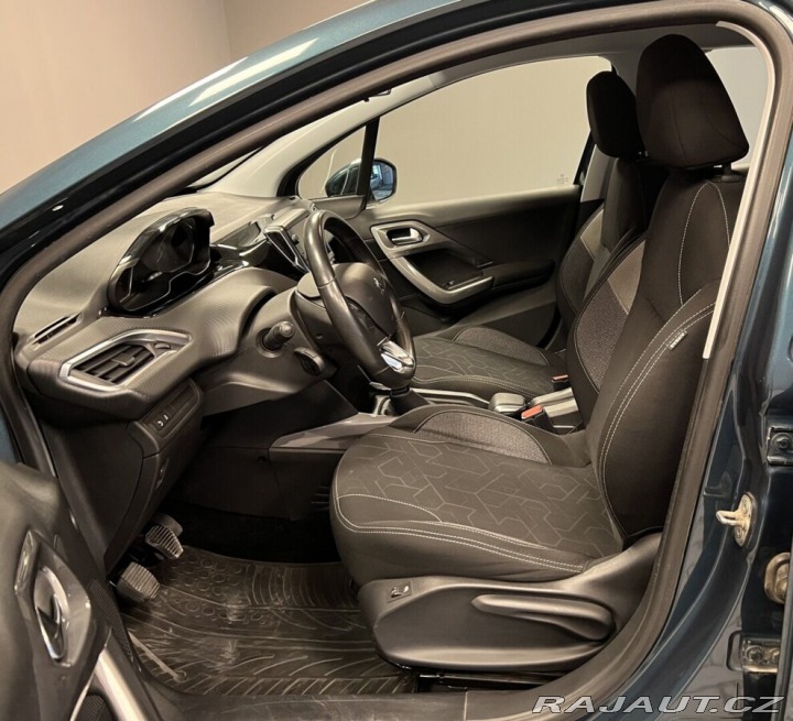 Peugeot 2008 1.2 PURE TECH ACTIVE 2016