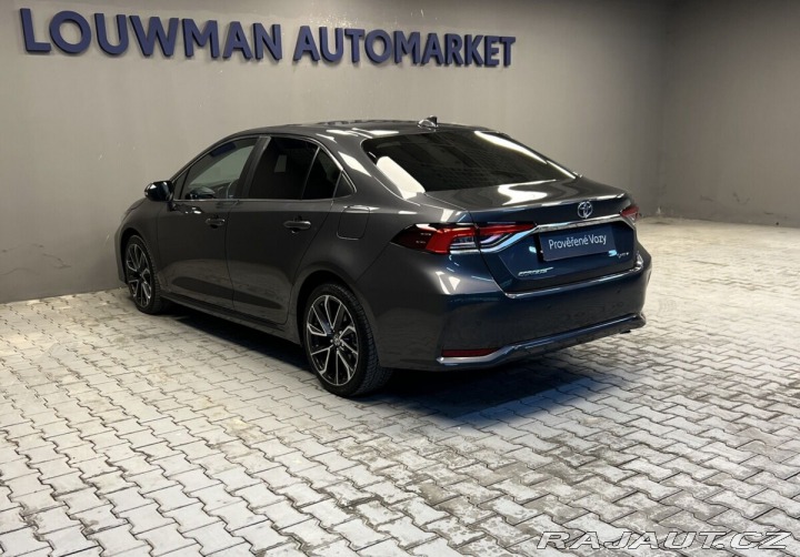 Toyota Corolla 1.8 Hybrid AT EXECUTIVE 2024