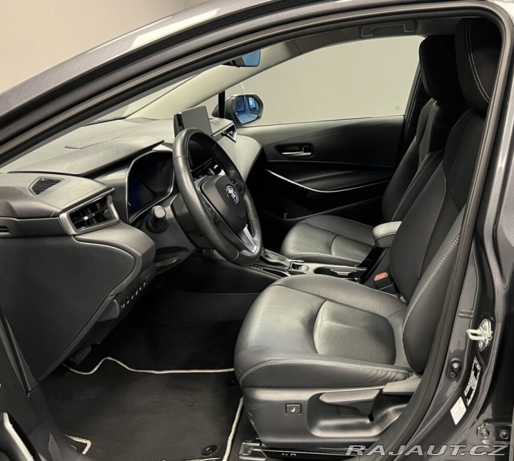 Toyota Corolla 1.8 Hybrid AT EXECUTIVE 2024
