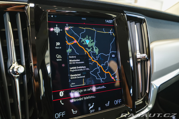 Volvo V90 B4 145kW AT Momentum Pro 2021