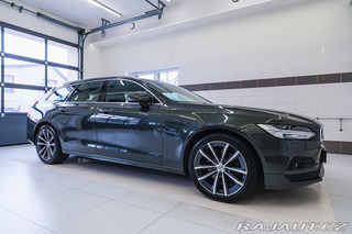 Volvo V90 B4 145kW AT Momentum Pro 2021