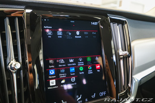 Volvo V90 B4 145kW AT Momentum Pro 2021