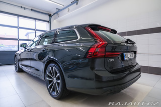 Volvo V90 B4 145kW AT Momentum Pro 2021