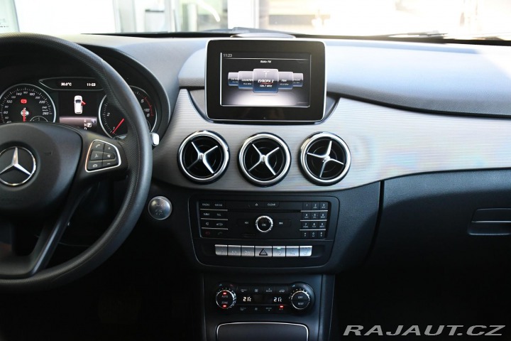 Mercedes-Benz B 220d PDC 4M N.TOP VYHŘ.SE 2018