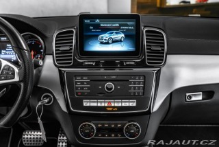 Mercedes-Benz GLE panorama, asistenty 2017