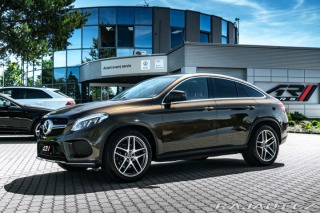 Mercedes-Benz GLE panorama, asistenty 2017