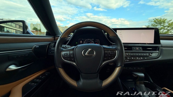 Lexus Ostatní modely ES 300h 300H 2,5 HEV LUXURY 2024