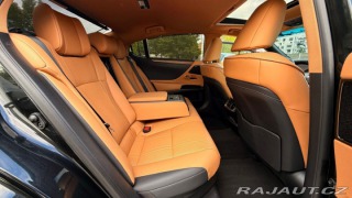 Lexus Ostatní modely ES 300h 300H 2,5 HEV LUXURY 2024