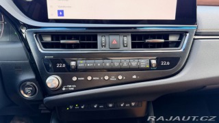 Lexus Ostatní modely ES 300h 300H 2,5 HEV LUXURY 2024