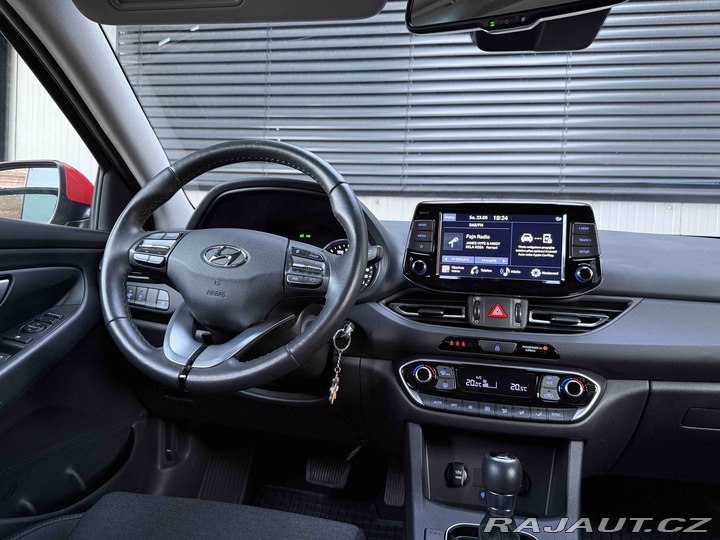 Hyundai i30 2022