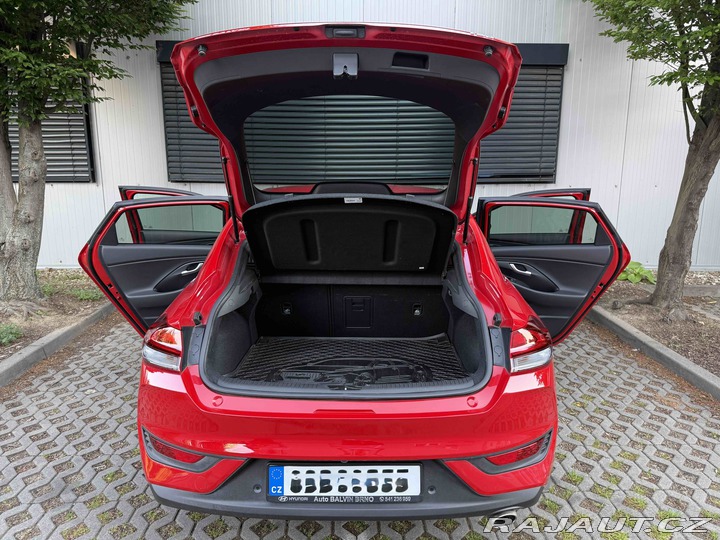 Hyundai i30 2022