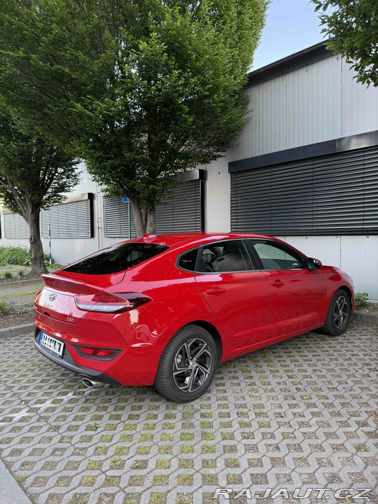 Hyundai i30 2022