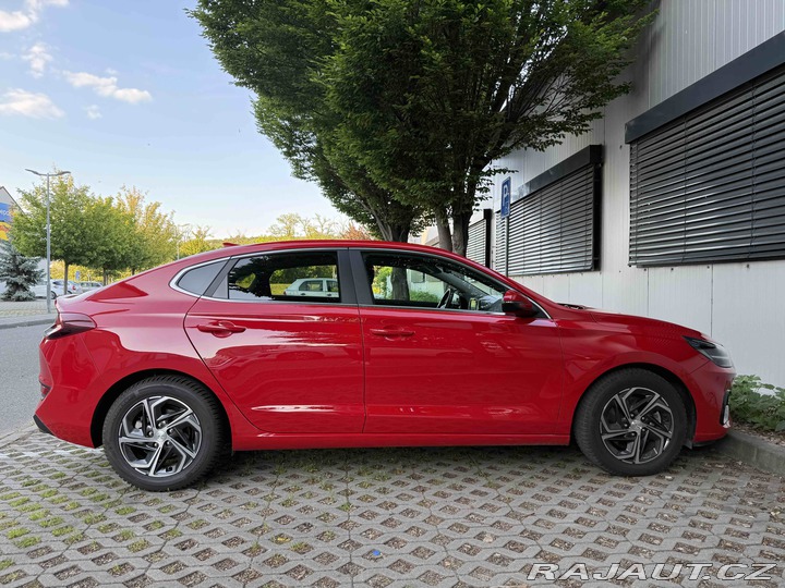 Hyundai i30 2022