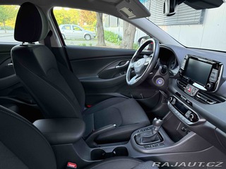 Hyundai i30 2022