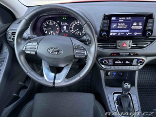 Hyundai i30 2022