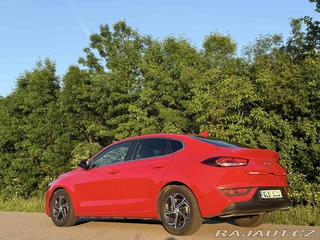 Hyundai i30 2022