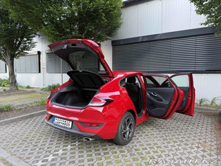Hyundai i30 2022