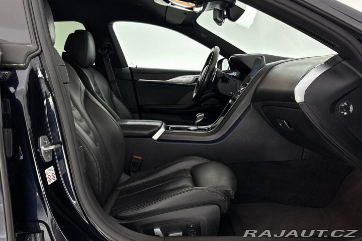 BMW 8 M850i xDrive 2022