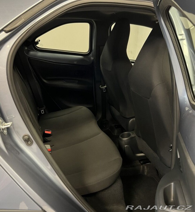 Toyota Aygo VVT-i Comfort SCVT 2025