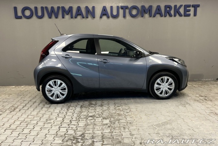 Toyota Aygo VVT-i Comfort SCVT 2025