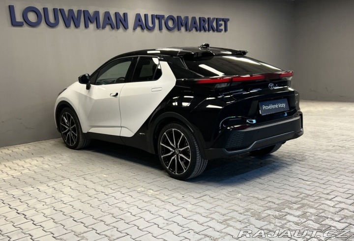 Toyota C-HR HYBRID AT AWD GR SPORT PR 2025