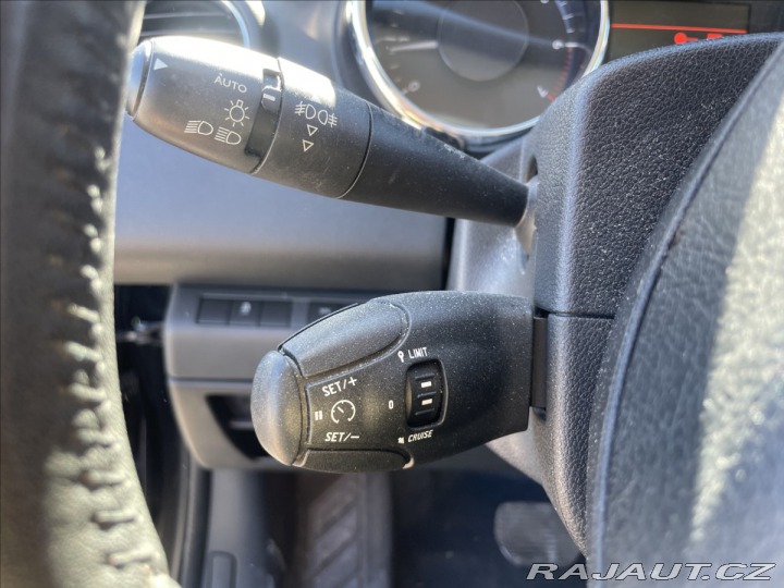 Peugeot 3008 1,6 THP 121kw ALLURE GPS 2015