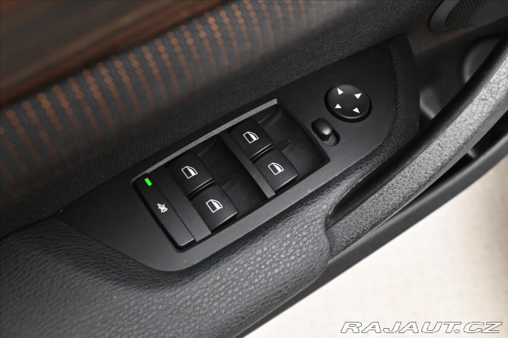 BMW X1 2,0 d 105 kW sDrive Nové 2012
