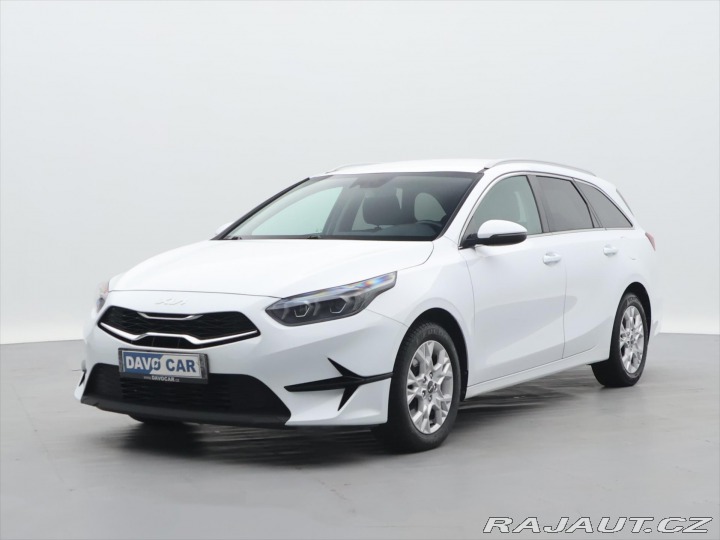 Kia Ceed 1,5 T-GDI 117kW TOP DPH C 2022