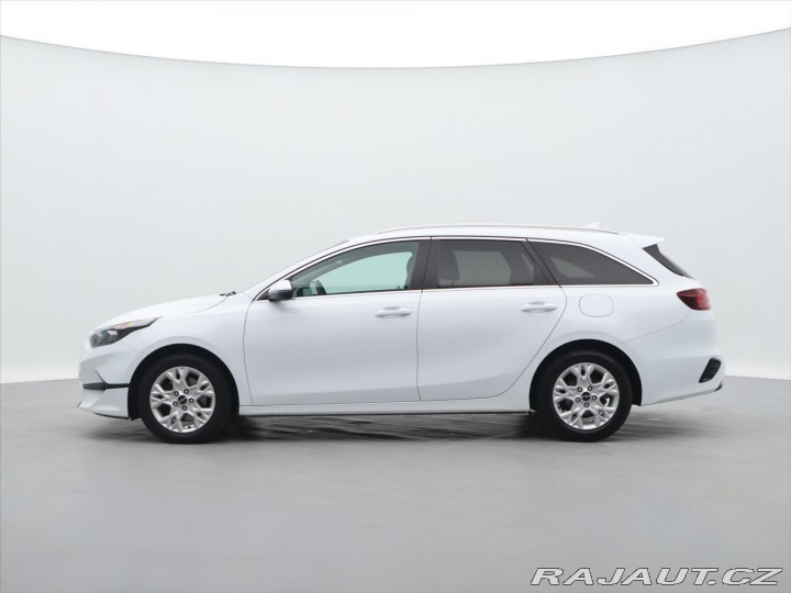 Kia Ceed 1,5 T-GDI 117kW TOP DPH C 2022