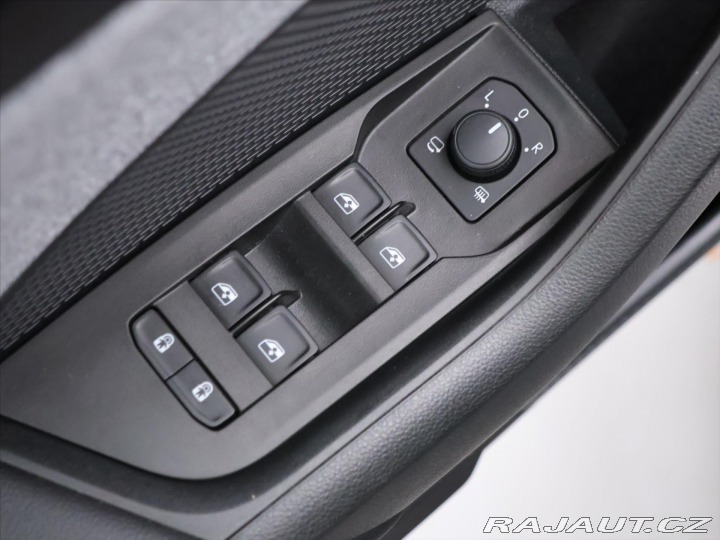 Škoda Octavia 2,0 TDI DSG Top Selection 2024