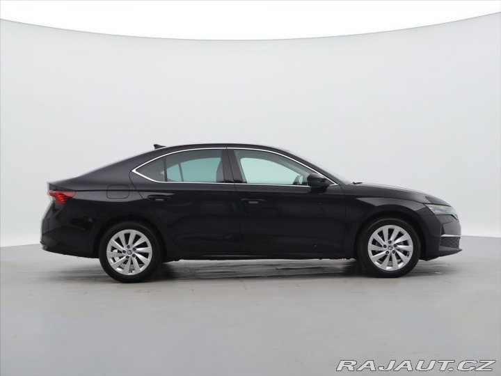 Škoda Octavia 2,0 TDI DSG Top Selection 2024
