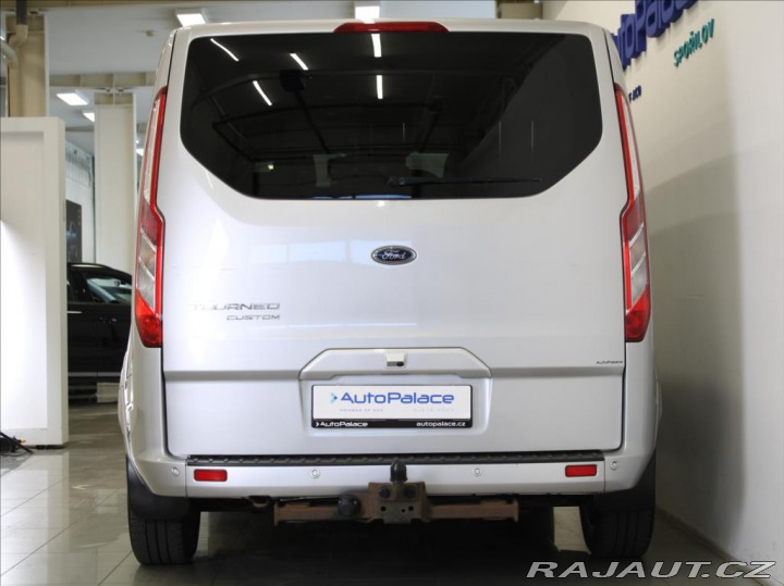 Ford Tourneo Custom 2,0 EBlue 136kW AT Titan. 2020