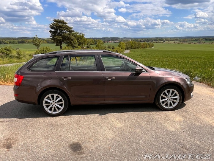Škoda Octavia 1,6 TDi, 7st DSG 2013