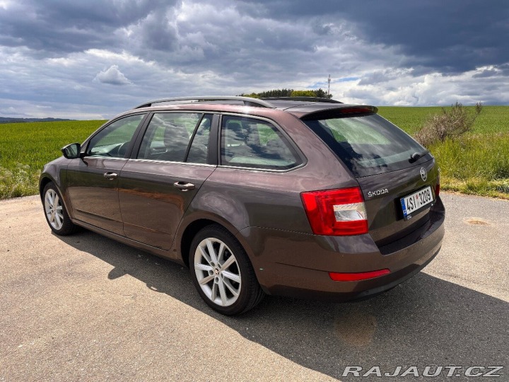 Škoda Octavia 1,6 TDi, 7st DSG 2013