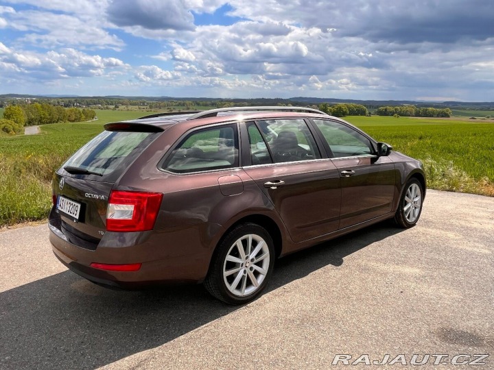 Škoda Octavia 1,6 TDi, 7st DSG 2013
